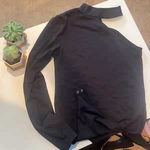 Abercrombie & Fitch One Sleeve Bodysuit